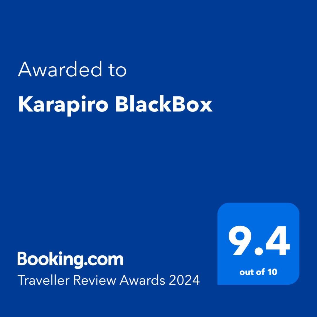 Karapiro Blackbox מראה חיצוני תמונה